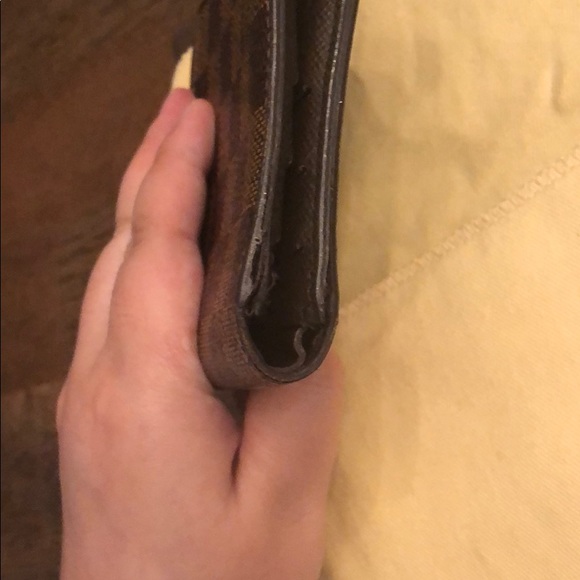 LV wallet - Picture 11 of 11